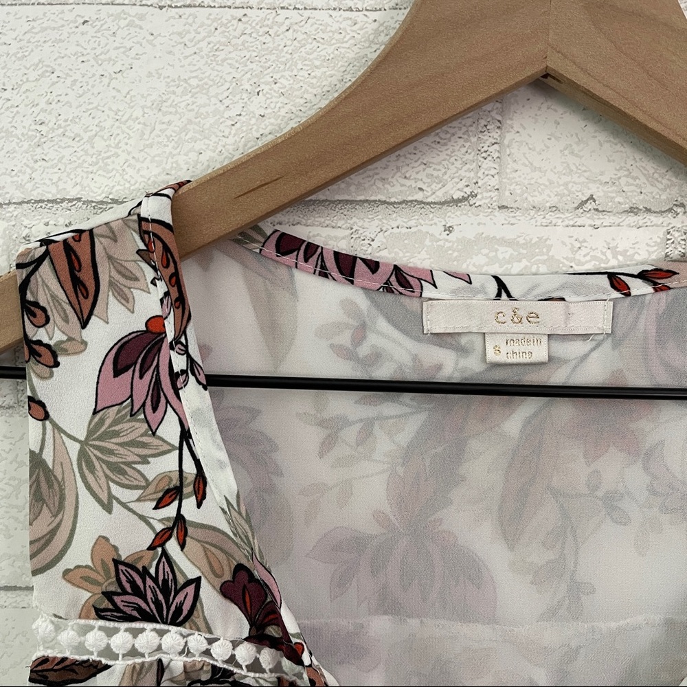 c&e White Floral Sleeveless Peplum Top - Picture 4 of 12